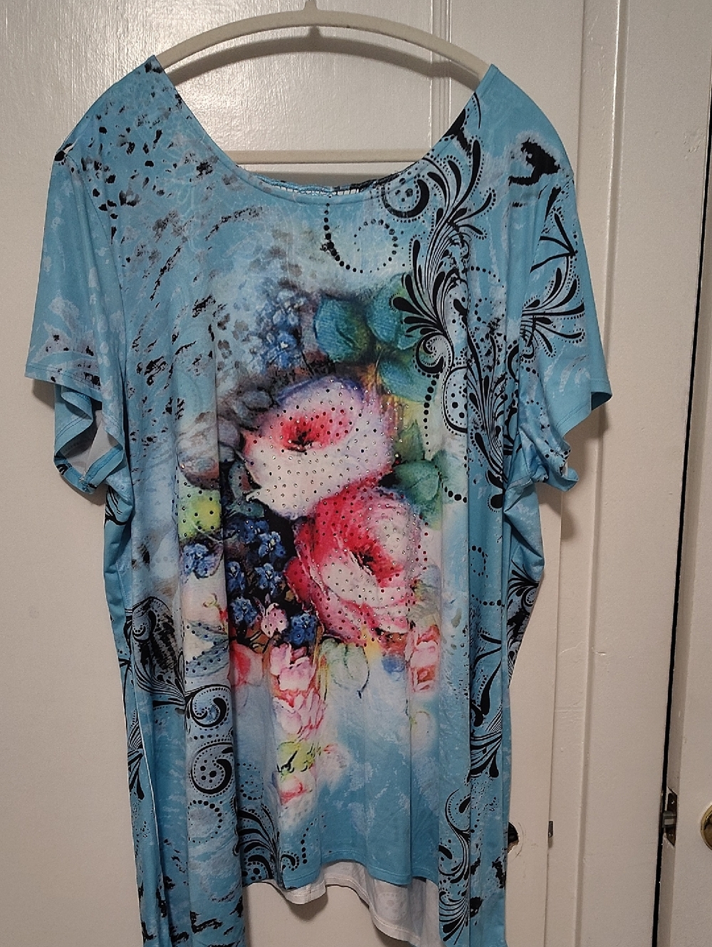 Lifestyle Blue Multi Colored Top With Lace Vintage